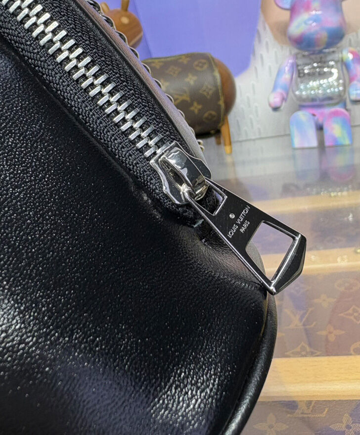 Louis Vuitton No Way Vibe M14377 Black